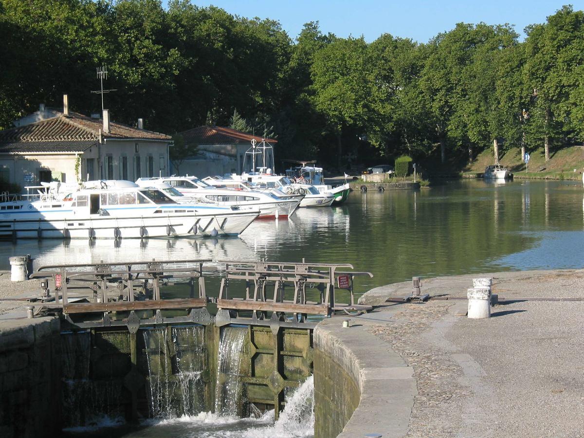 Le Bristol Appartement Canal & Chenier Canaldumidi Carcassonne Exteriör bild